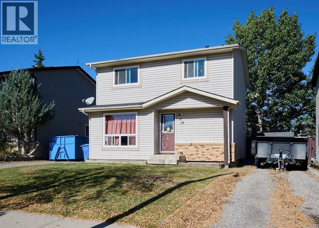 24 Hunters Gate, Okotoks, Alberta  T1S 1K9 - Photo 1 - A2260468