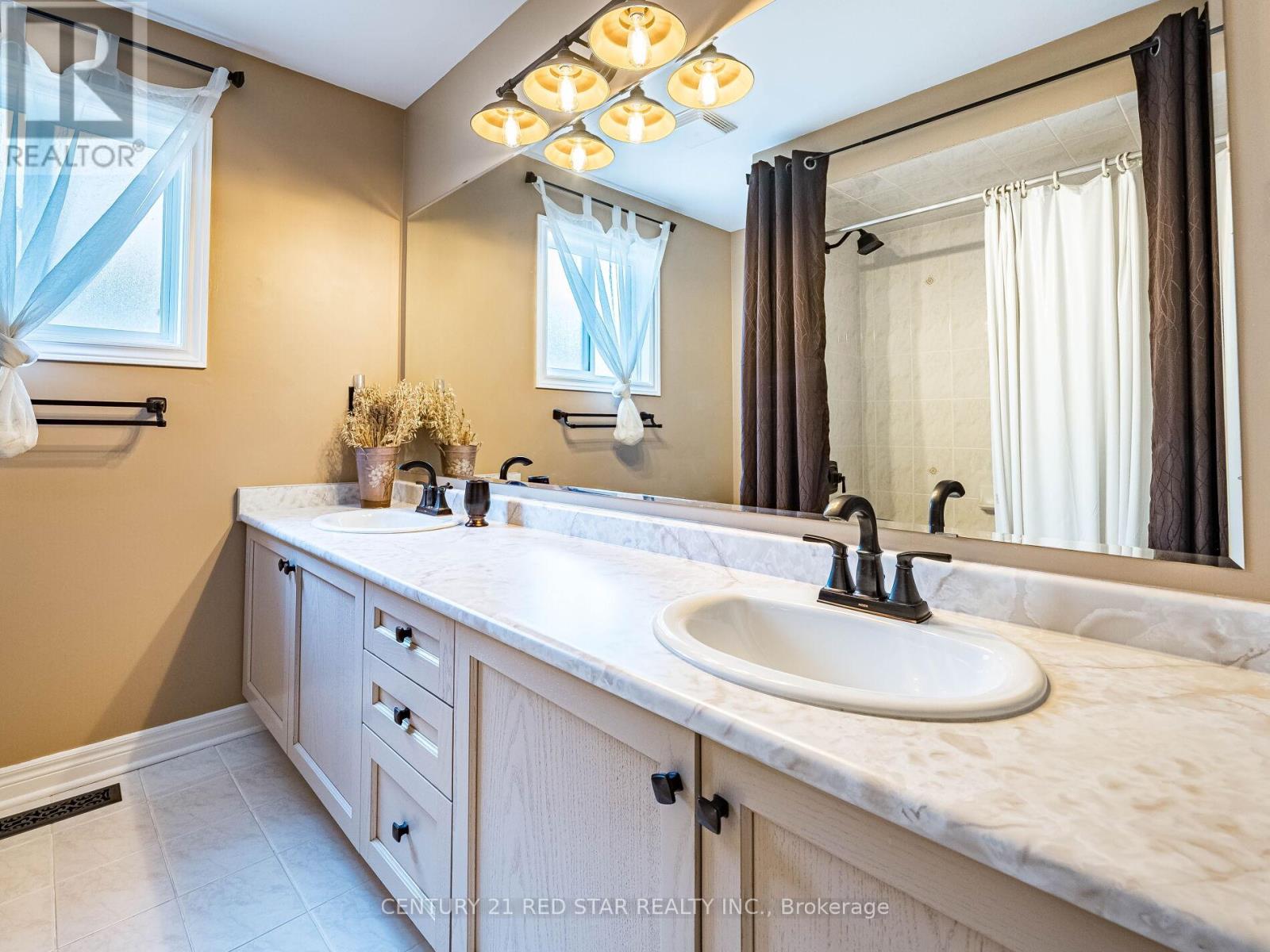 1080 Hatton Crossing, Milton, Ontario  L9T 5P6 - Photo 36 - W12435457