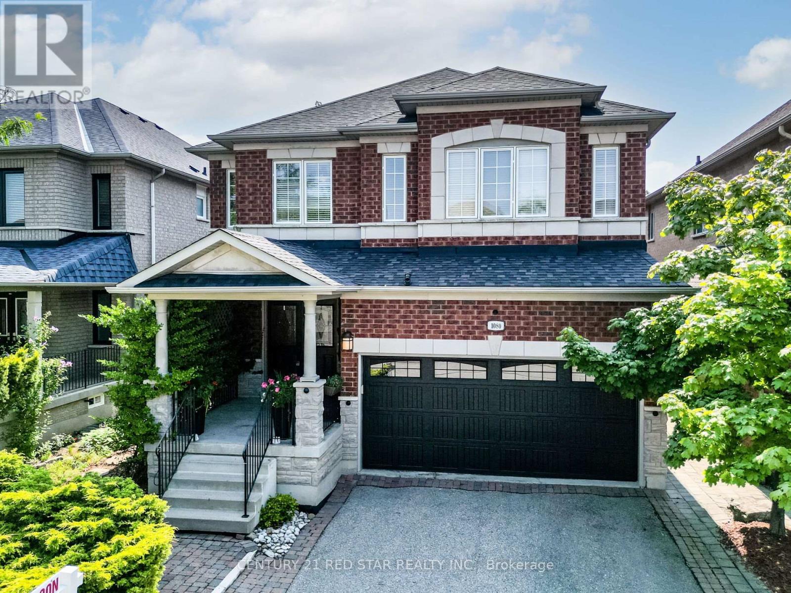 1080 Hatton Crossing, Milton, Ontario  L9T 5P6 - Photo 4 - W12435457