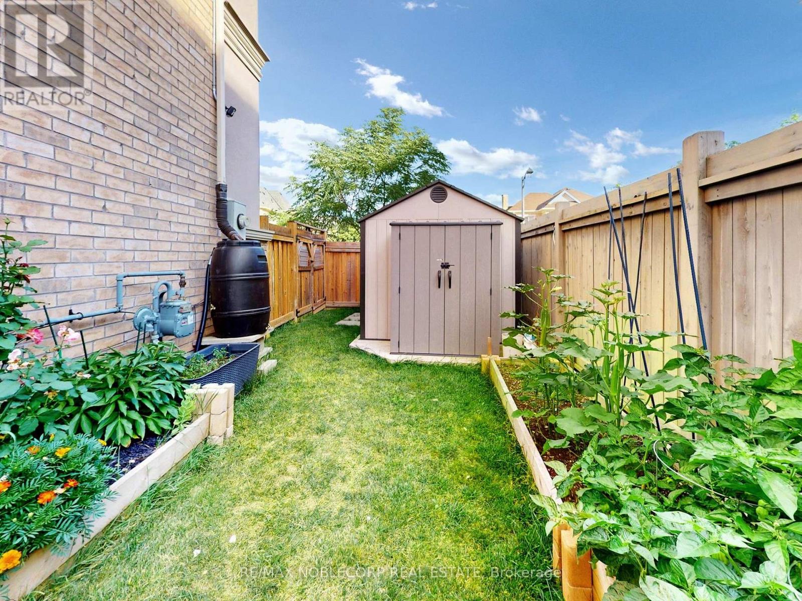 593 Settlers Road W, Oakville, Ontario  L6M 4K6 - Photo 37 - W12435464