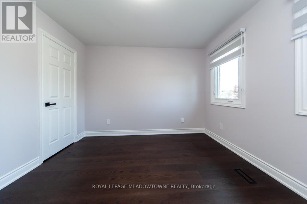 328 Bristol Road W, Mississauga, Ontario  L5R 2J7 - Photo 33 - W12435484