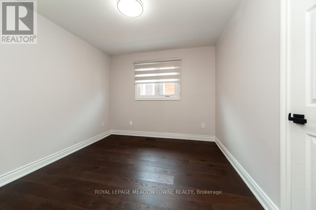 328 Bristol Road W, Mississauga, Ontario  L5R 2J7 - Photo 34 - W12435484