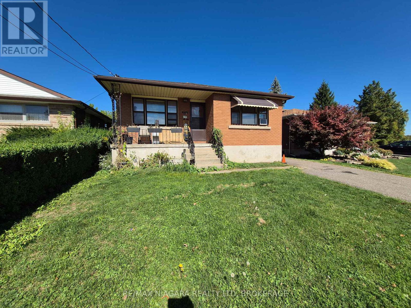 5711 Kitchener Street, Niagara Falls (Hospital), Ontario  L2G 1B9 - Photo 22 - X12435509