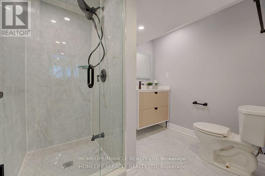 85 Silverstone Drive, Toronto, Ontario  M9V 3G4 - Photo 12 - W12261175