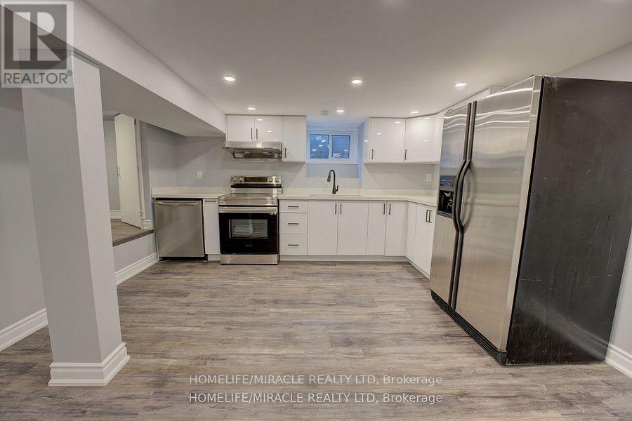 85 Silverstone Drive, Toronto, Ontario  M9V 3G4 - Photo 7 - W12261175
