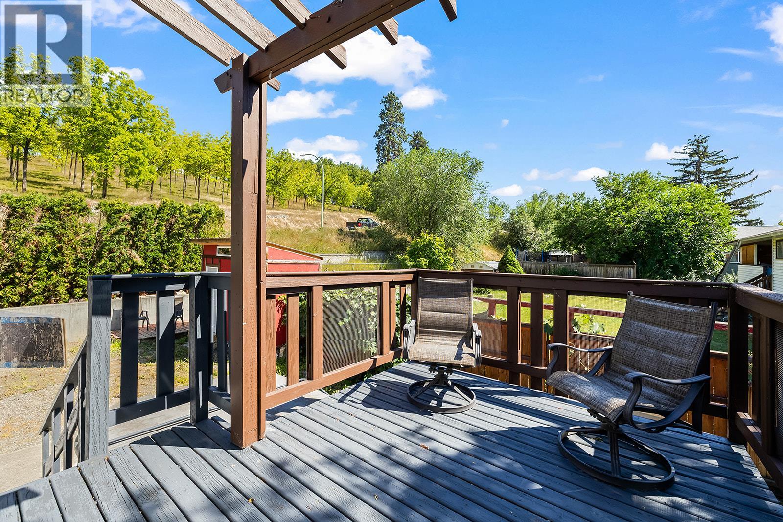 675 Webster Road, Kelowna, British Columbia  V1X 4V6 - Photo 27 - 10364494