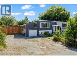 675 Webster Road, kelowna, British Columbia