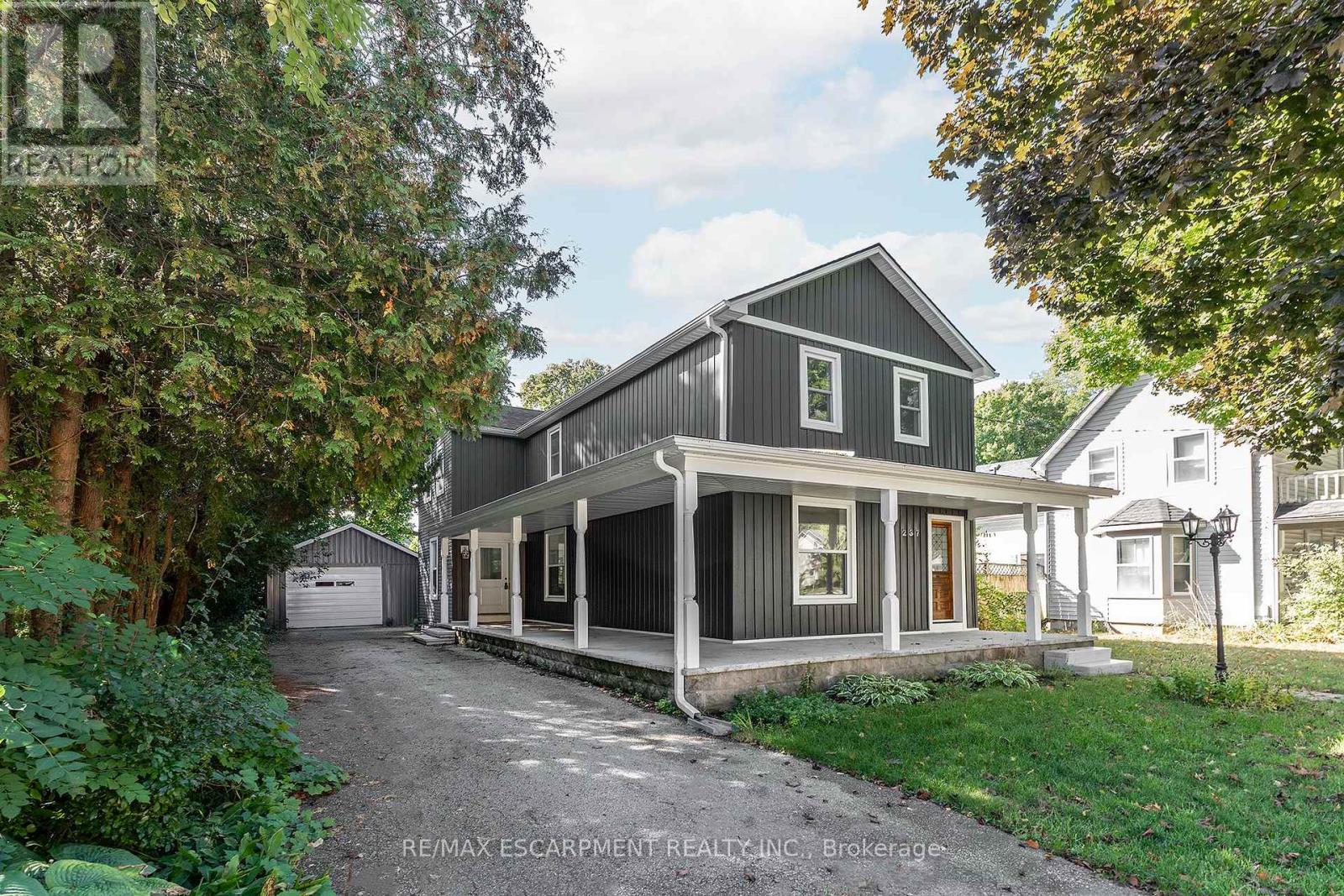 237 MAIN STREET E, Norwich, Ontario