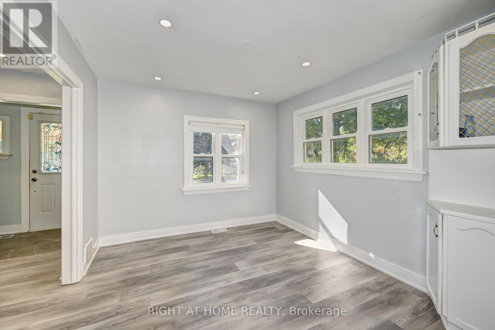 10 Monroe Street N, Cambridge, Ontario  N1R 2C5 - Photo 15 - X12435463