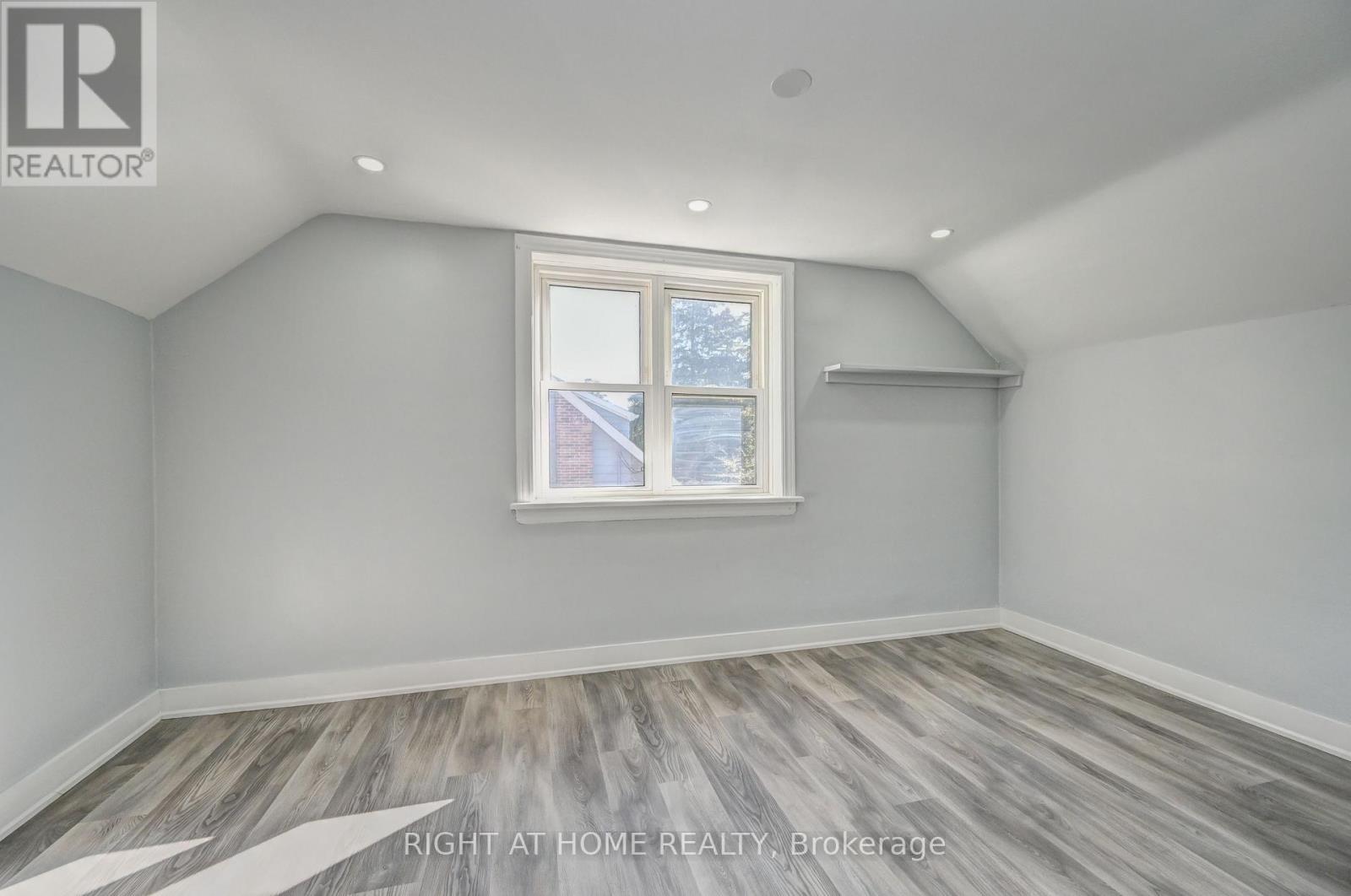 10 Monroe Street N, Cambridge, Ontario  N1R 2C5 - Photo 33 - X12435463