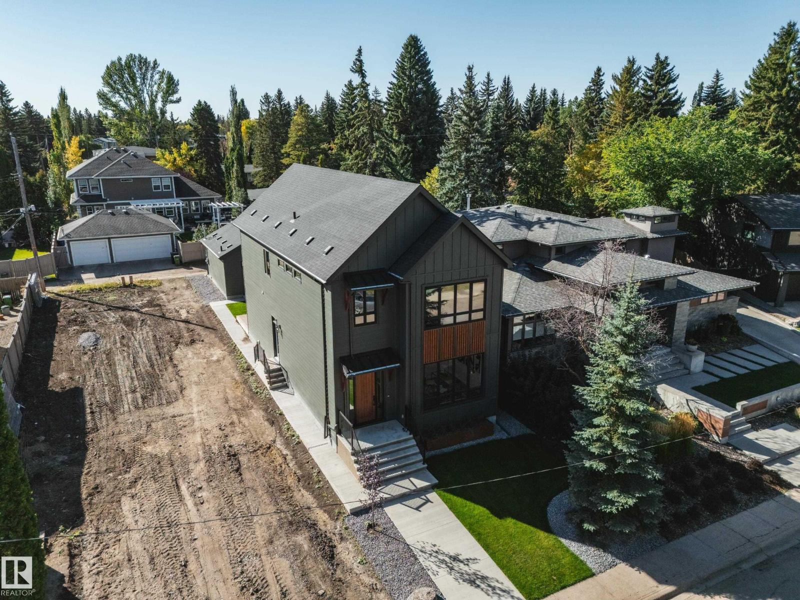 40a Valleyview Cr Nw, Edmonton, Alberta  T5R 5S6 - Photo 4 - E4458802