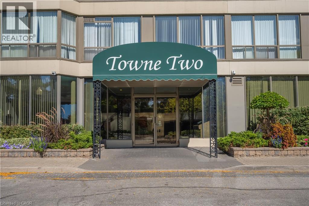 55 ELM Drive W Unit# 2204, Mississauga, Ontario