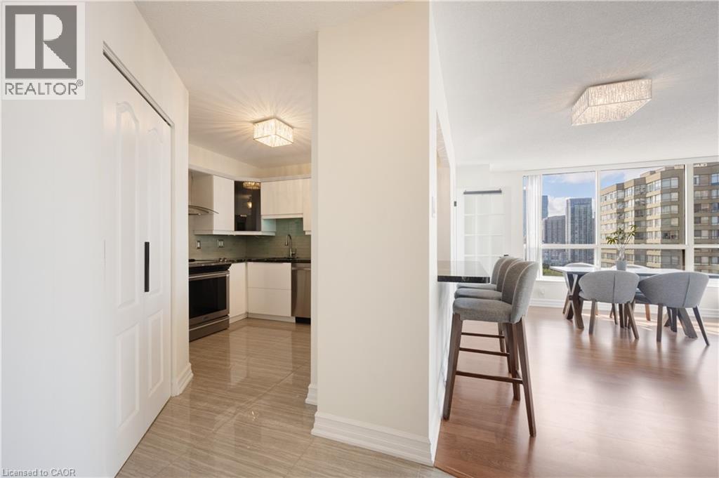 55 Elm Drive W Unit# 2204, Mississauga, Ontario  L5B 3Z3 - Photo 13 - 40774394