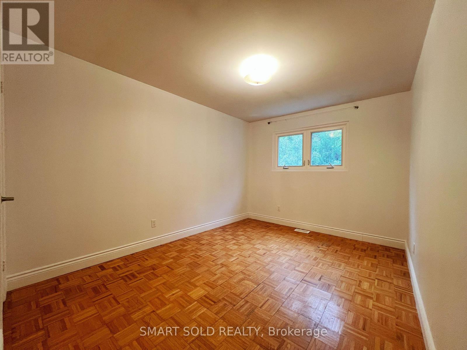 Upper - 171 Angus Drive, Toronto, Ontario  M2J 2W9 - Photo 10 - C12435529