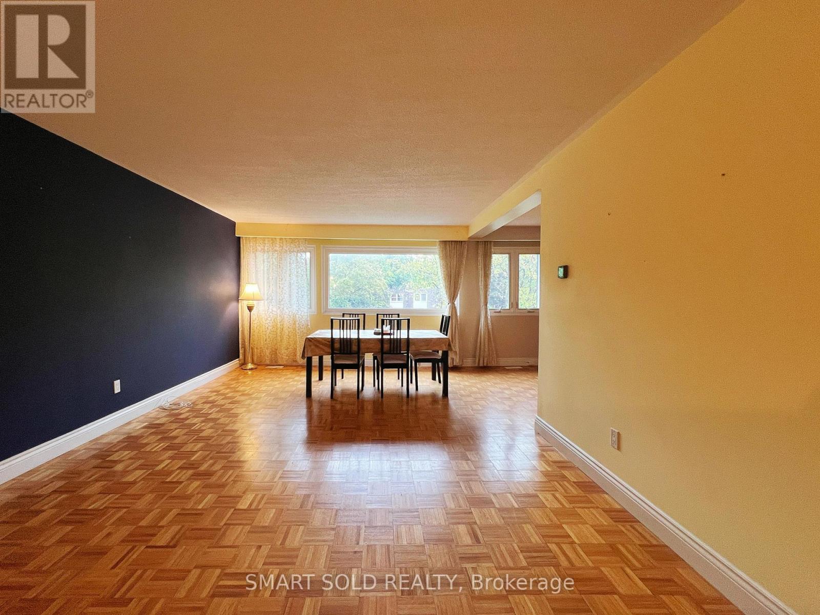 Upper - 171 Angus Drive, Toronto, Ontario  M2J 2W9 - Photo 6 - C12435529