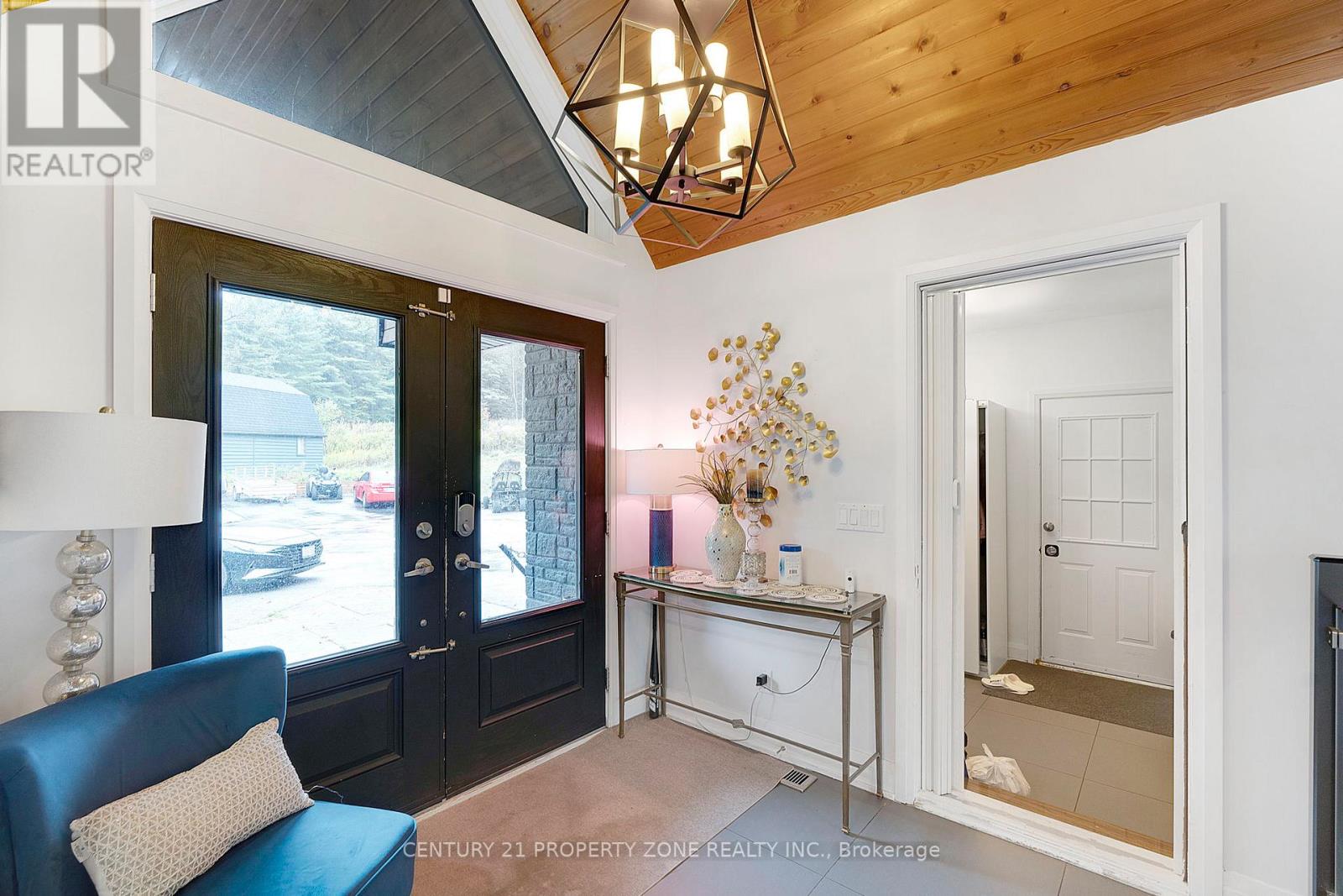 5814 Tenth Line, Erin, Ontario  N0B 1T0 - Photo 6 - X12415117
