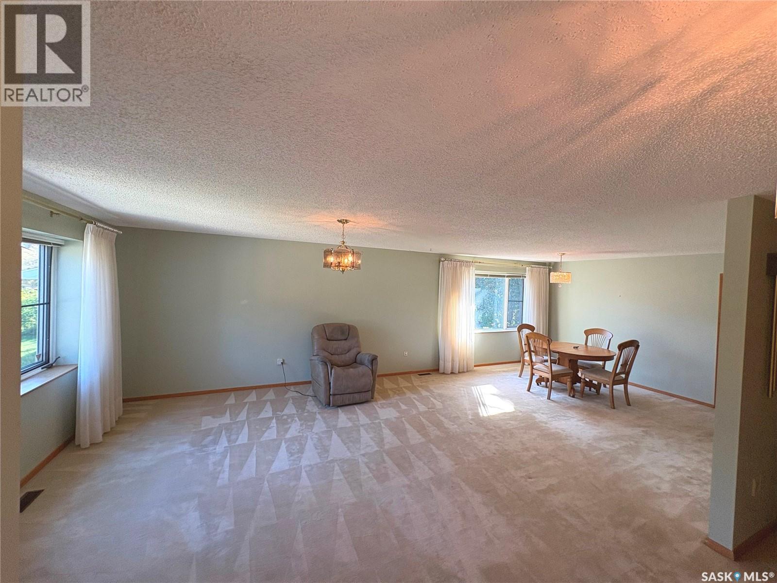244 Central Avenue S, Fort Qu'appelle, Saskatchewan  S0G 1S0 - Photo 3 - SK019692