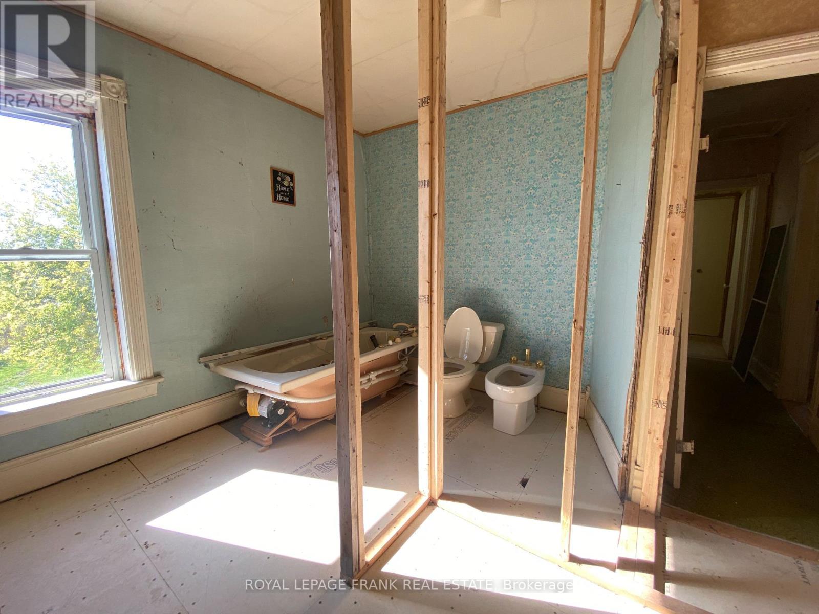 2432 B County Road 8 S, Trent Hills, Ontario  K7R 3K7 - Photo 33 - X12277601