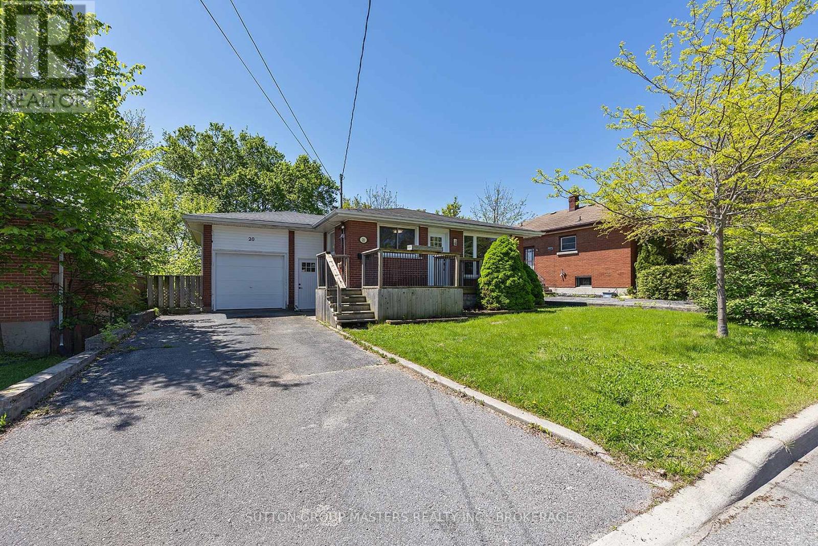 20 Guy Street, Kingston, Ontario  K7K 2G2 - Photo 2 - X12435570