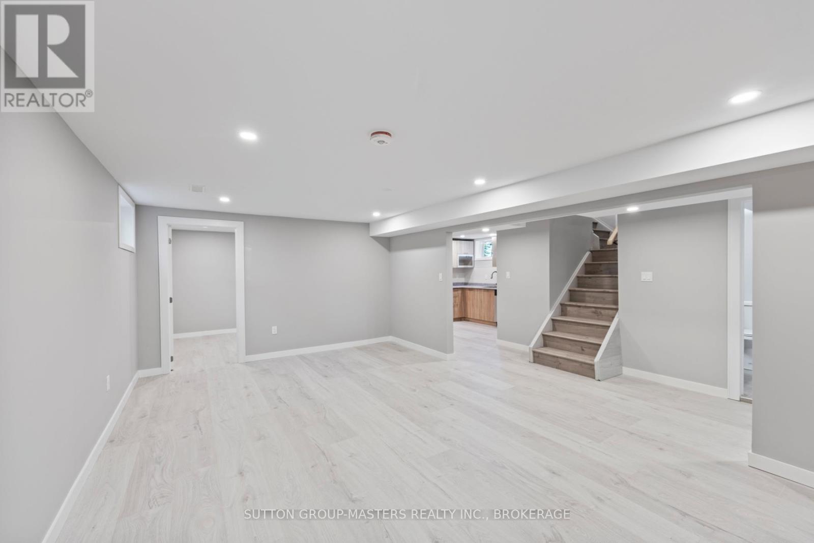 20 Guy Street, Kingston, Ontario  K7K 2G2 - Photo 32 - X12435570