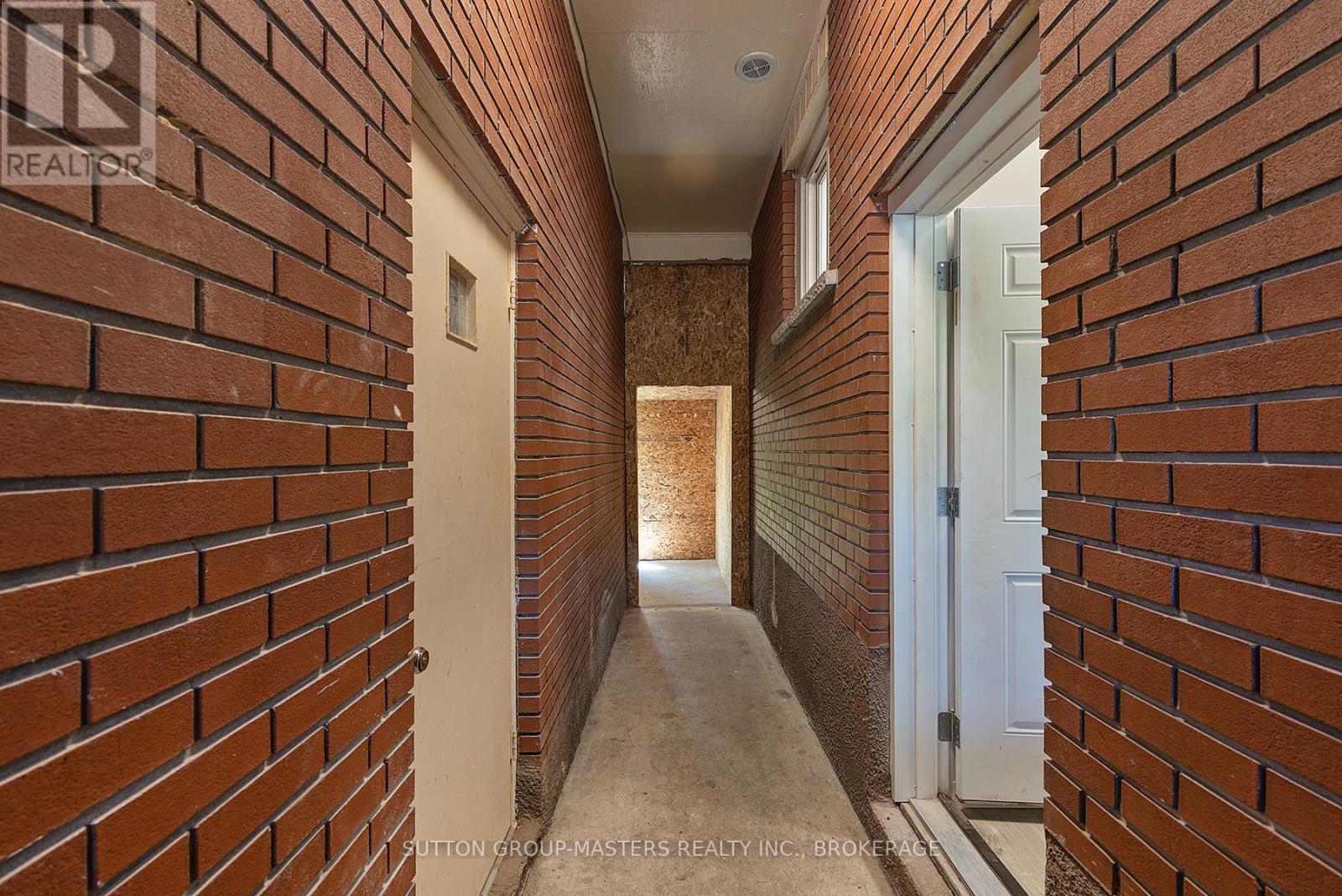 20 Guy Street, Kingston, Ontario  K7K 2G2 - Photo 43 - X12435570