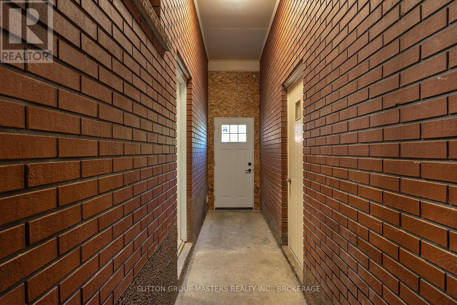 20 Guy Street, Kingston, Ontario  K7K 2G2 - Photo 45 - X12435570