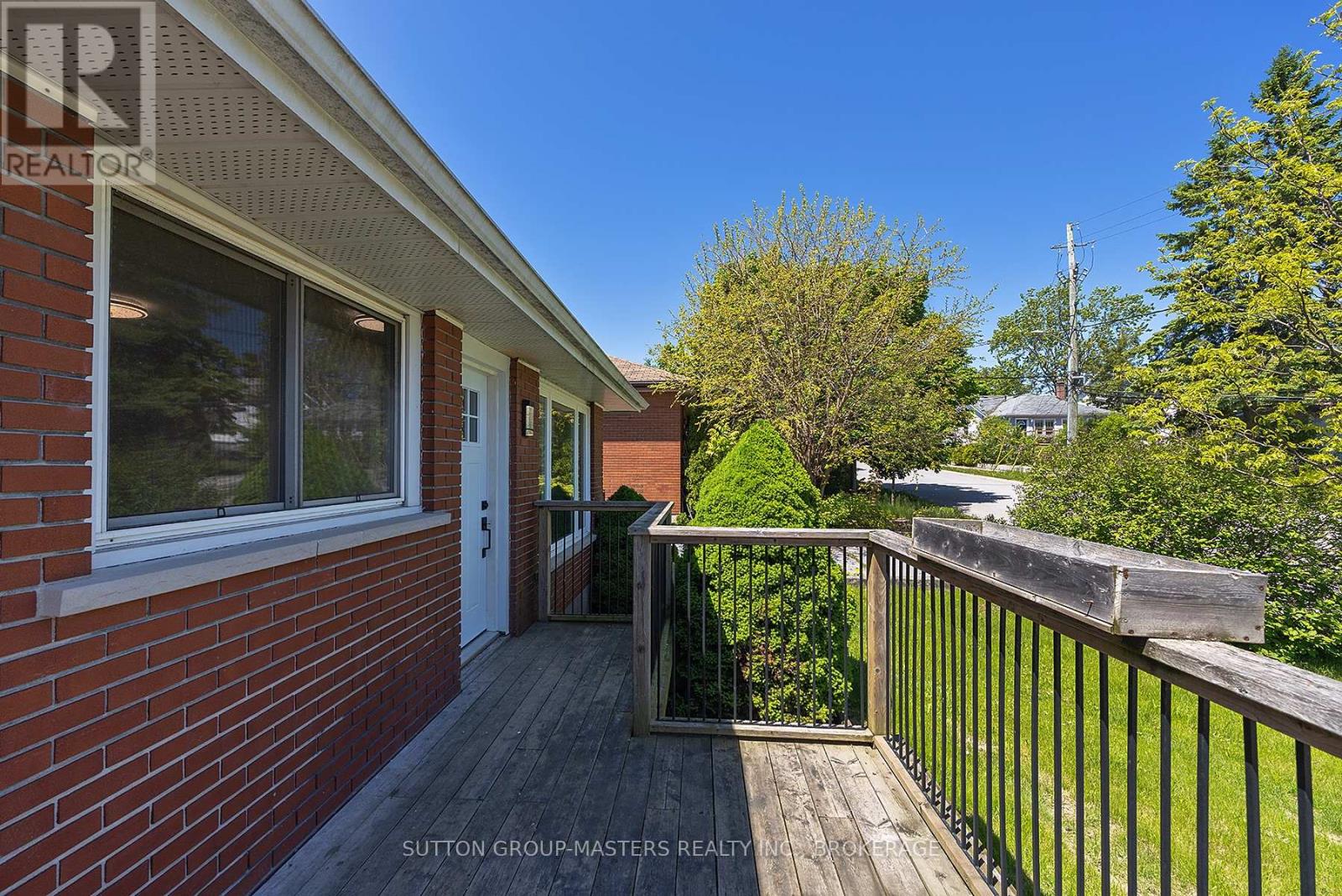 20 Guy Street, Kingston, Ontario  K7K 2G2 - Photo 5 - X12435570