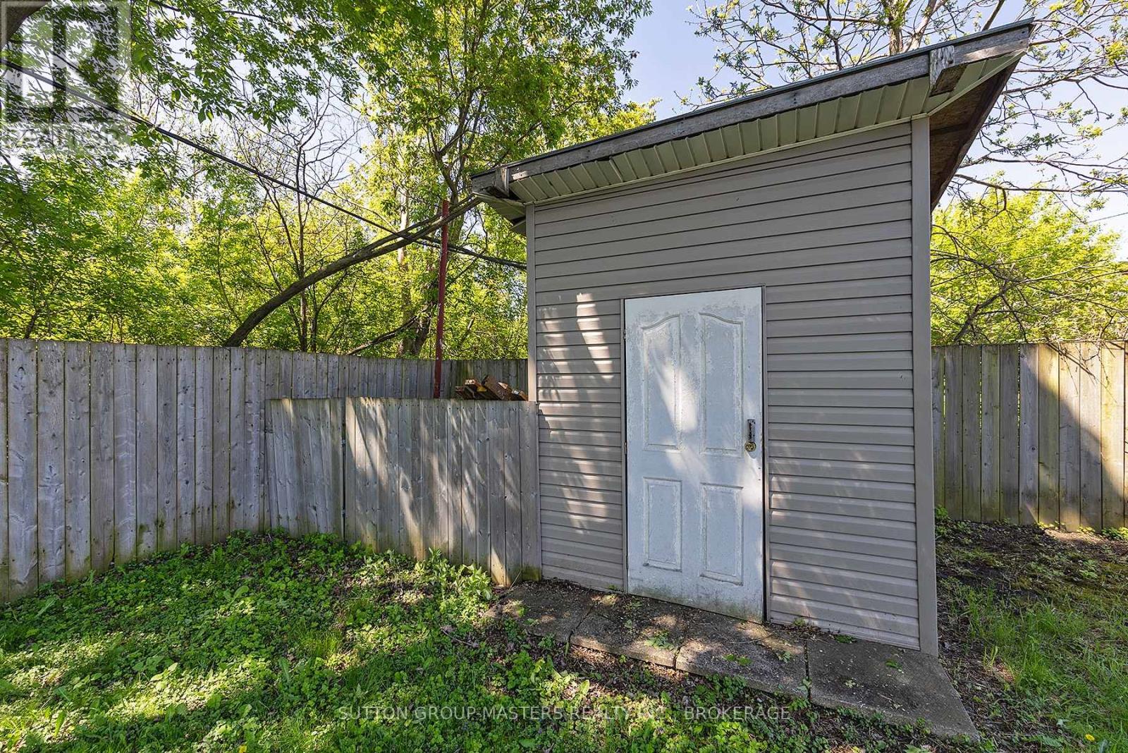 20 Guy Street, Kingston, Ontario  K7K 2G2 - Photo 9 - X12435570