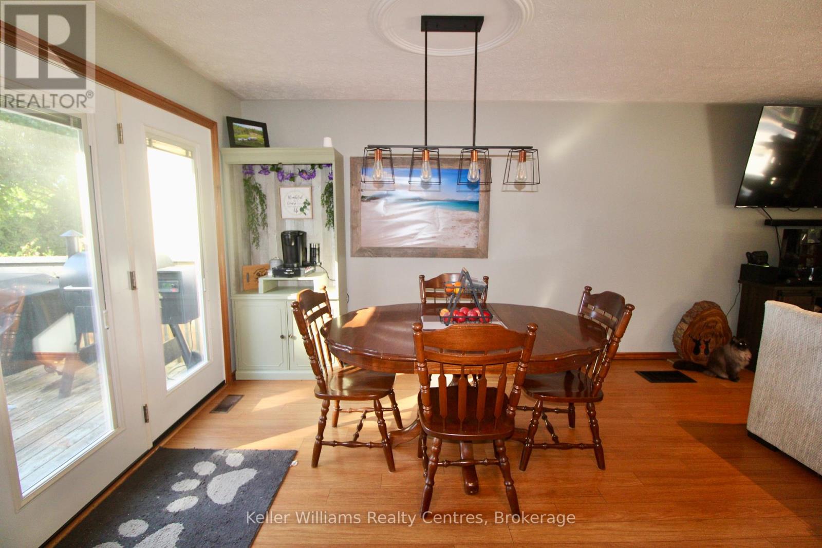 9 Union Street N, Brockton, Ontario  N0G 2V0 - Photo 14 - X12435555
