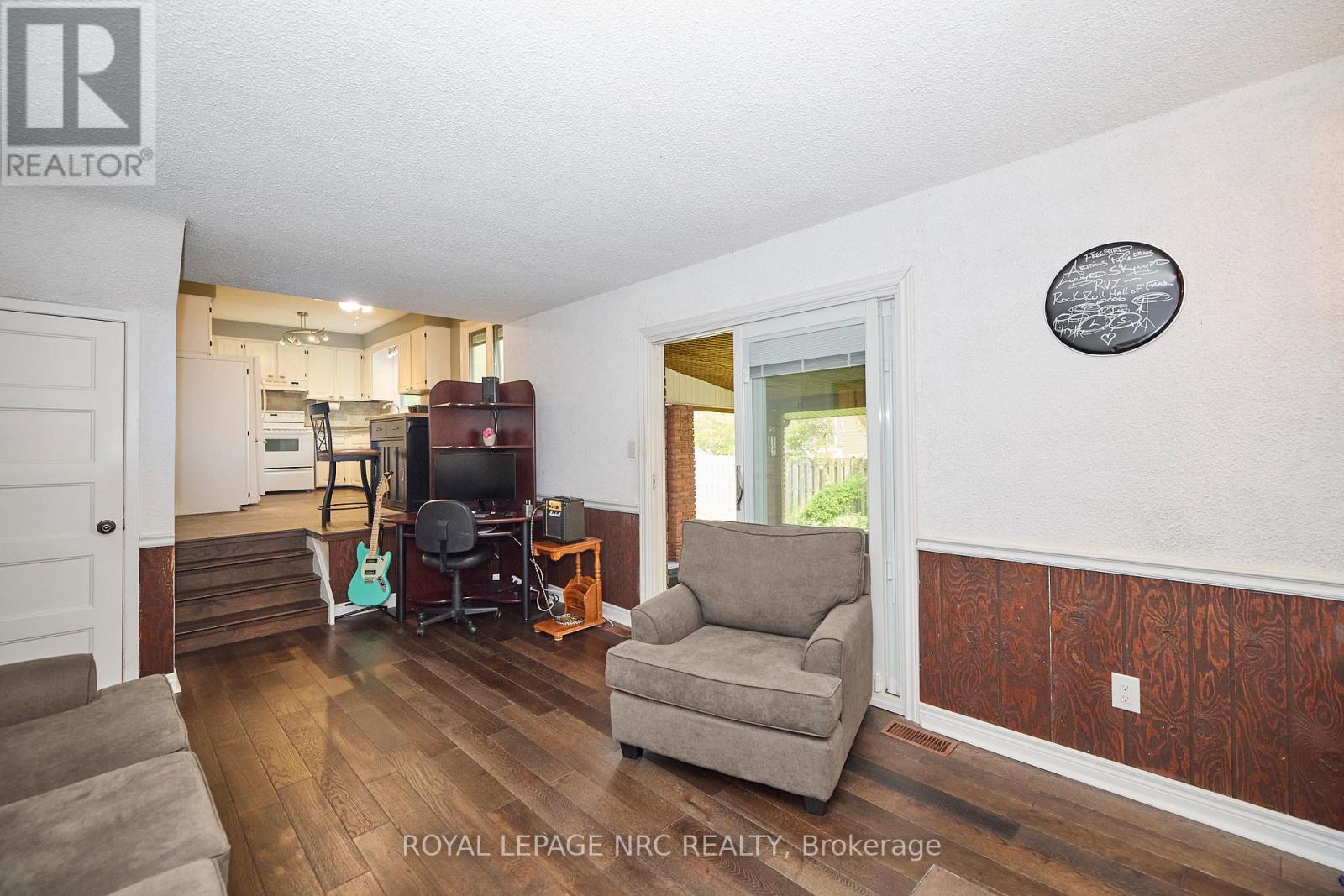 6968 Brian Crescent, Niagara Falls (Casey), Ontario  L2J 3P3 - Photo 21 - X12435533