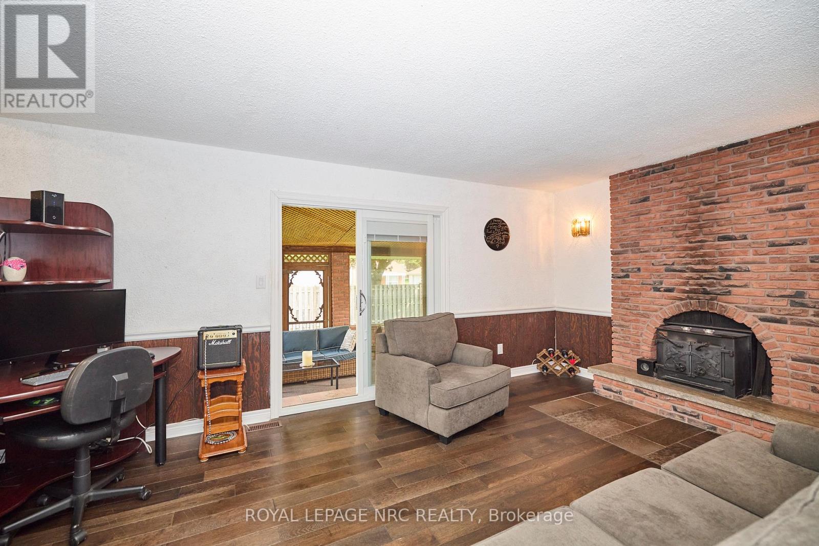 6968 Brian Crescent, Niagara Falls (Casey), Ontario  L2J 3P3 - Photo 19 - X12435533