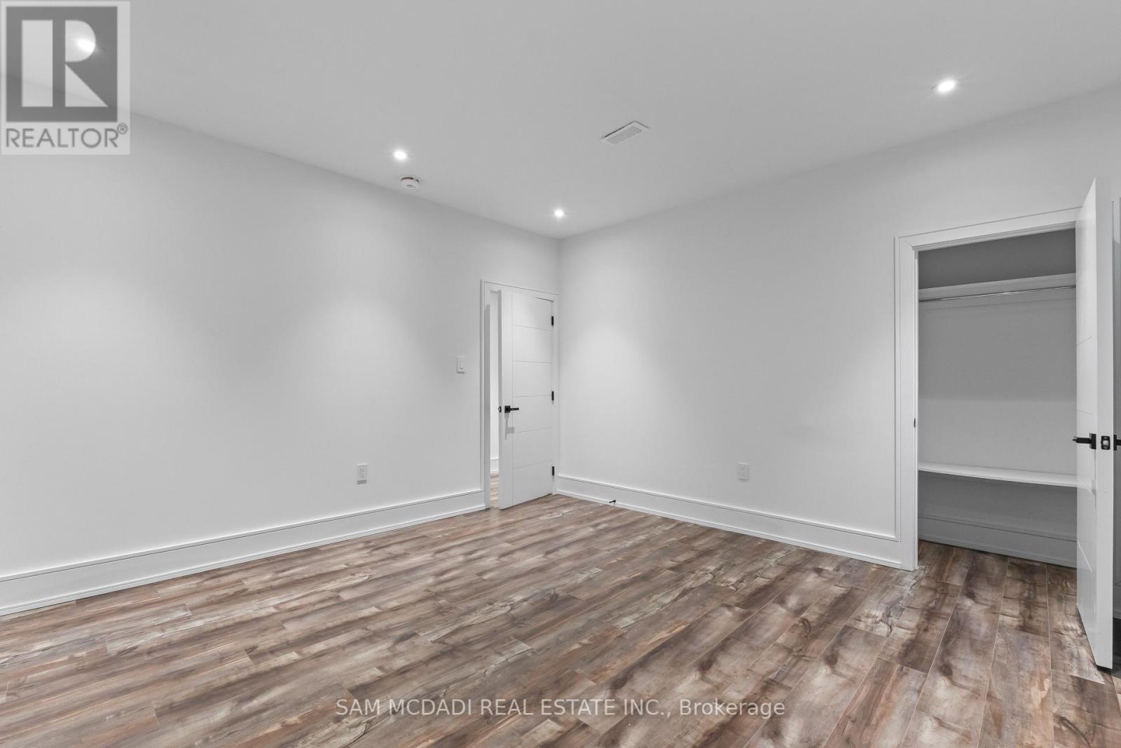 193 Mateo Place, Mississauga, Ontario  L5A 0A5 - Photo 42 - W12435516