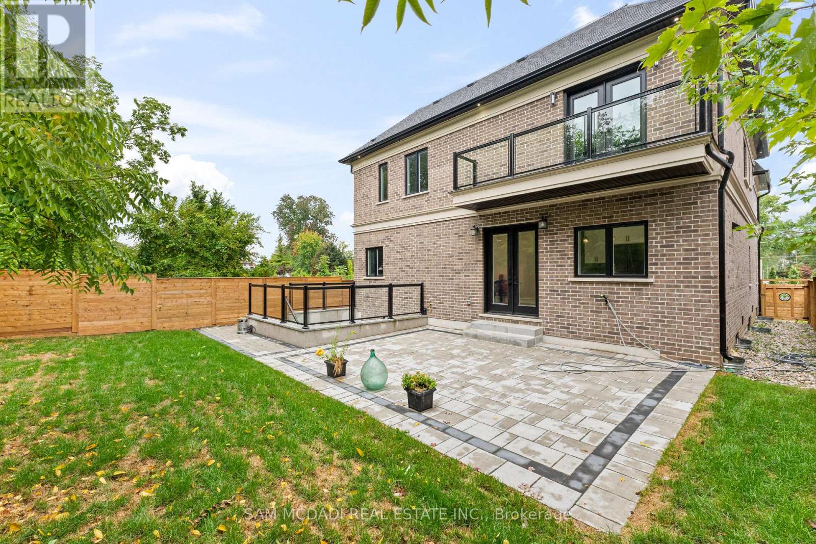 193 Mateo Place, Mississauga, Ontario  L5A 0A5 - Photo 47 - W12435516