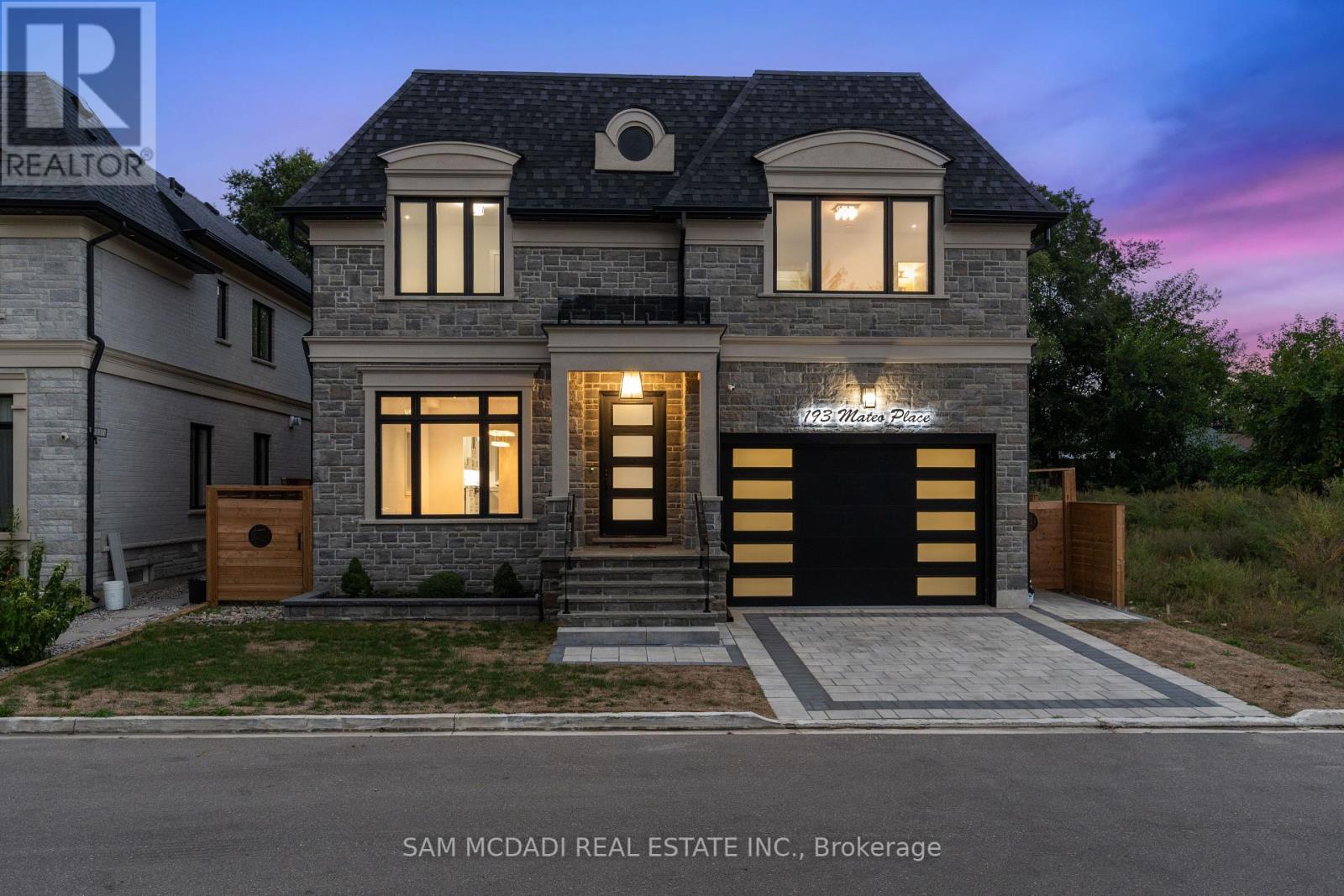 193 Mateo Place, Mississauga, Ontario  L5A 0A5 - Photo 50 - W12435516