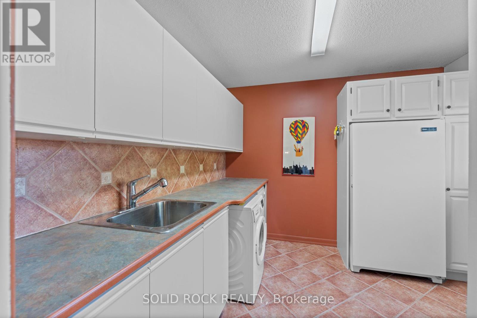 5569 Whitewood Avenue, Ottawa, Ontario  K4M 1E1 - Photo 23 - X12435548