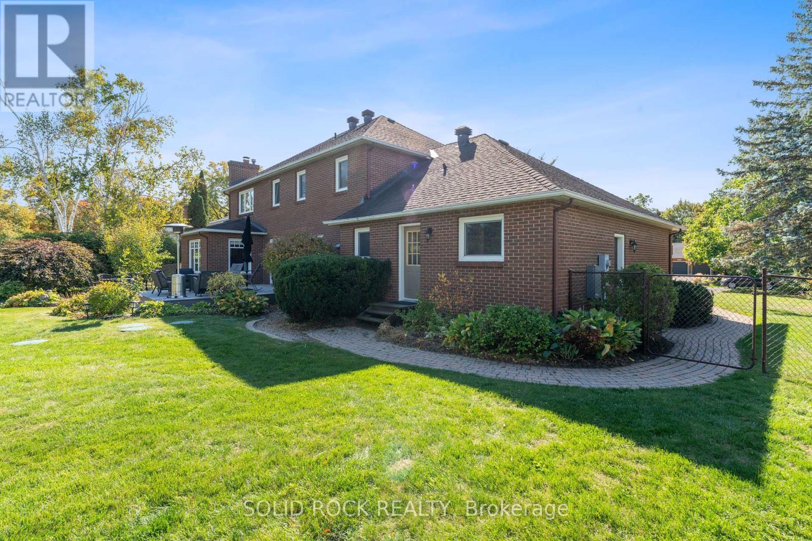 5569 Whitewood Avenue, Ottawa, Ontario  K4M 1E1 - Photo 44 - X12435548