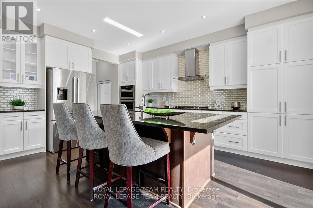 939 Whimbrel Way, Ottawa, Ontario  K2J 6C5 - Photo 16 - X12435566