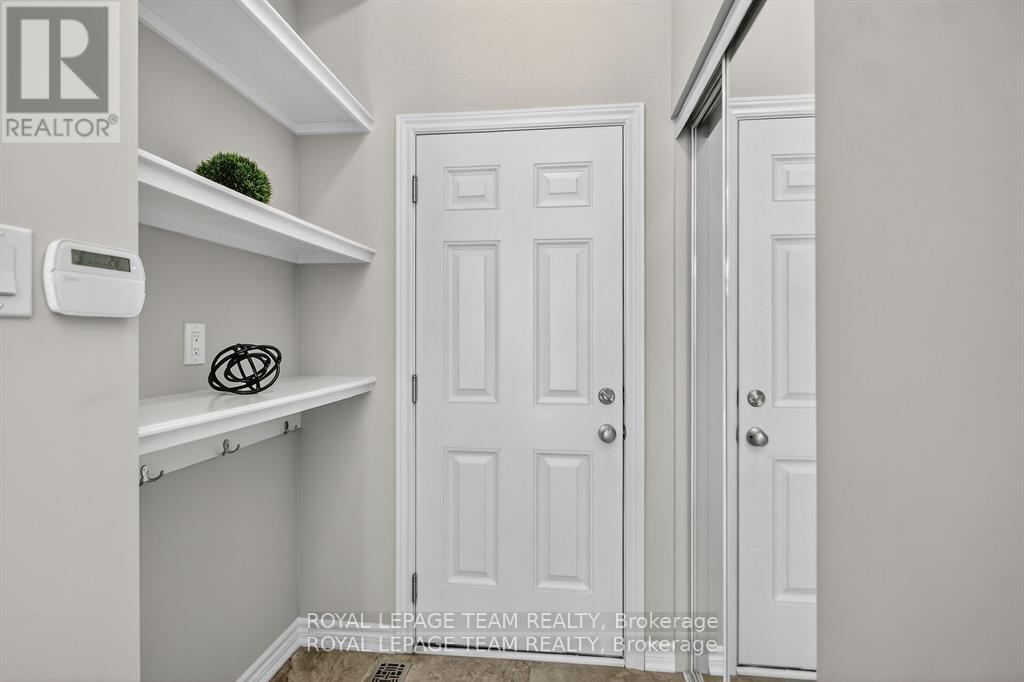 939 Whimbrel Way, Ottawa, Ontario  K2J 6C5 - Photo 18 - X12435566