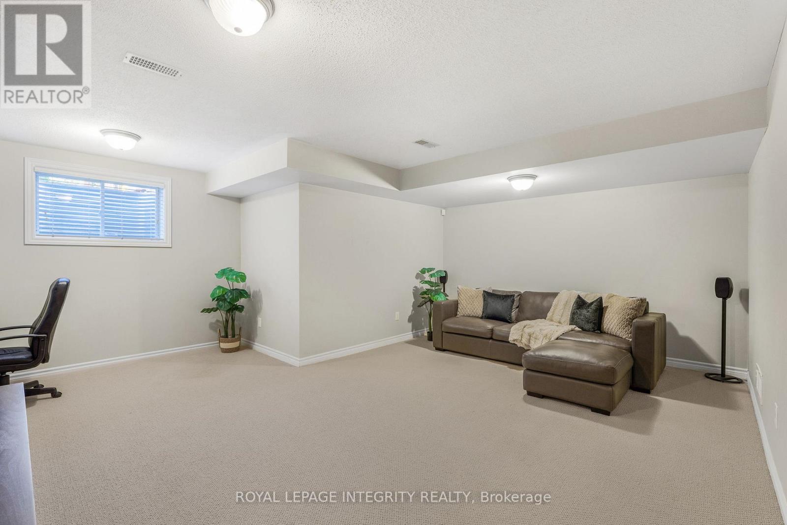 532 Rochefort Circle, Ottawa, Ontario  K4A 0M8 - Photo 27 - X12435592
