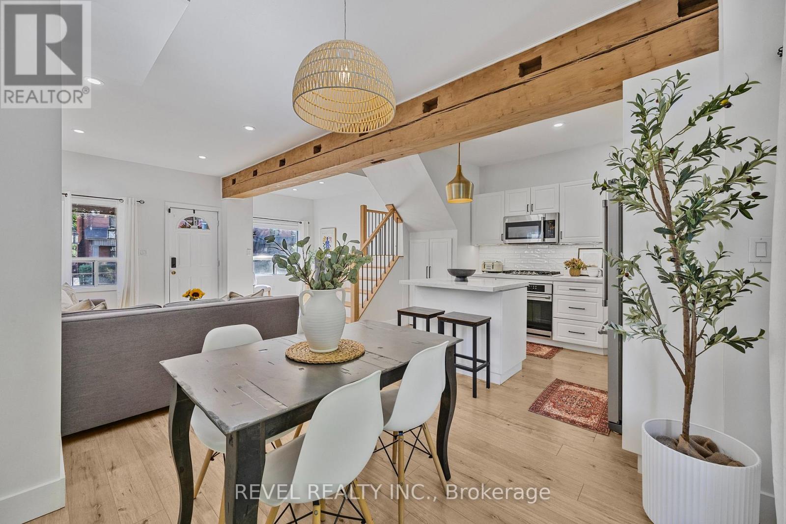 289 Cumberland Avenue, Hamilton, Ontario  L8M 2A3 - Photo 6 - X12435499