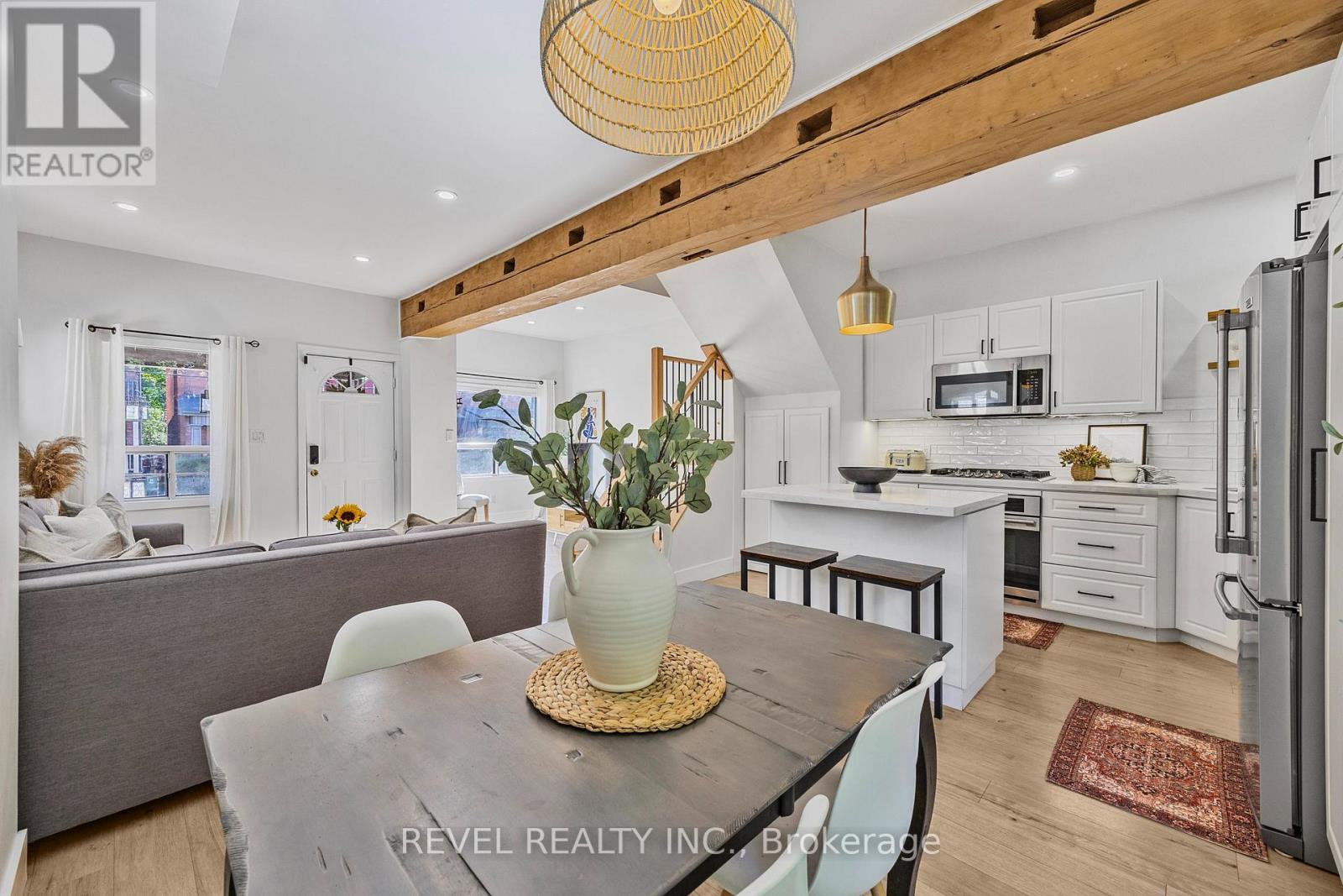 289 Cumberland Avenue, Hamilton, Ontario  L8M 2A3 - Photo 8 - X12435499