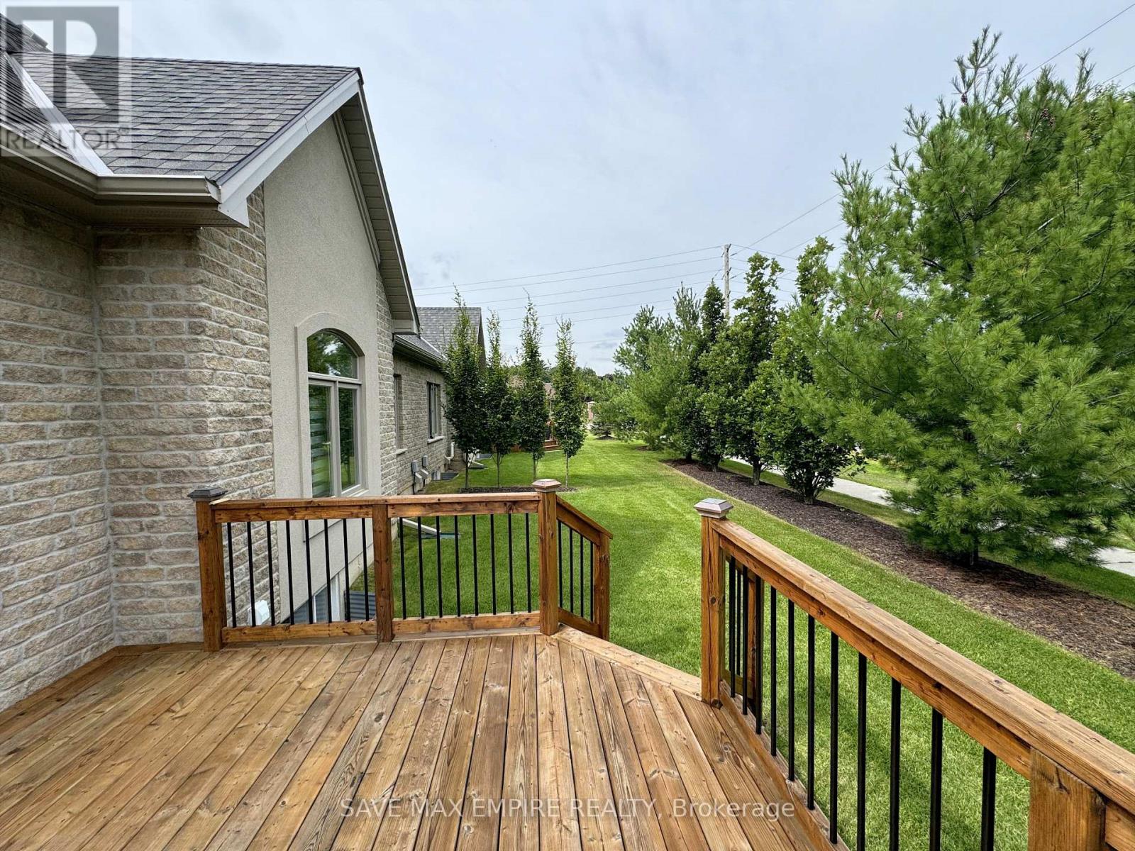 403 - 5 Wood Haven Drive, Tillsonburg, Ontario  N4G 0A8 - Photo 23 - X12435538
