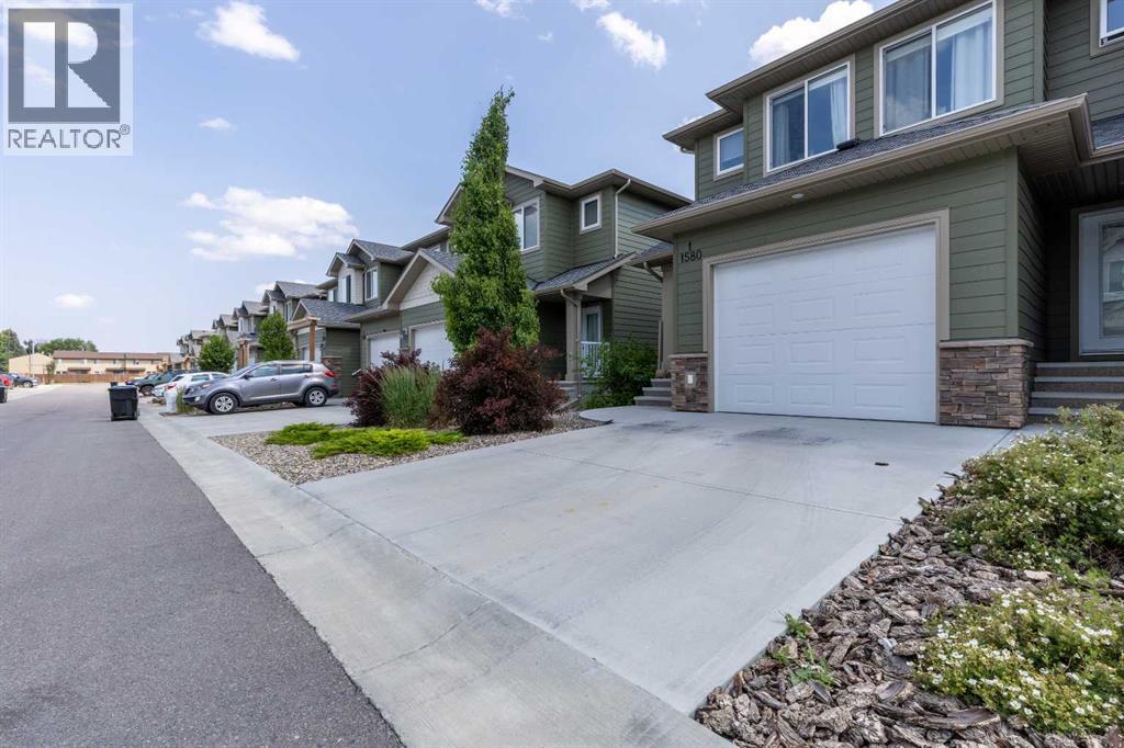 1, 1580 Stafford Drive N, Lethbridge, Alberta  T1H 7G8 - Photo 4 - A2234508