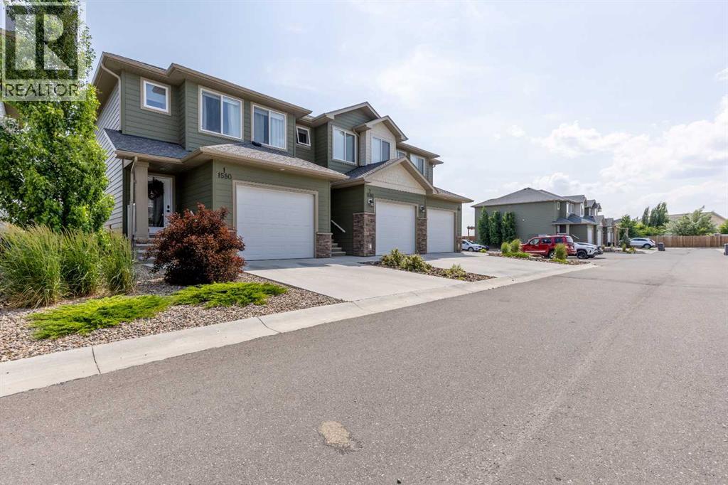 1, 1580 Stafford Drive N, Lethbridge, Alberta  T1H 7G8 - Photo 2 - A2234508