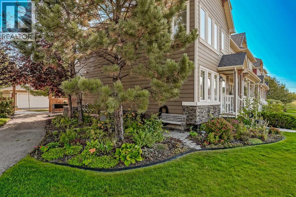 169 Rainbow Falls Manor, Chestermere, Alberta  T1X 0M3 - Photo 35 - A2257696