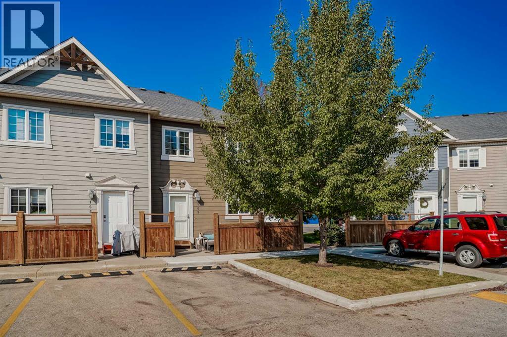 169 Rainbow Falls Manor, Chestermere, Alberta  T1X 0M3 - Photo 28 - A2257696