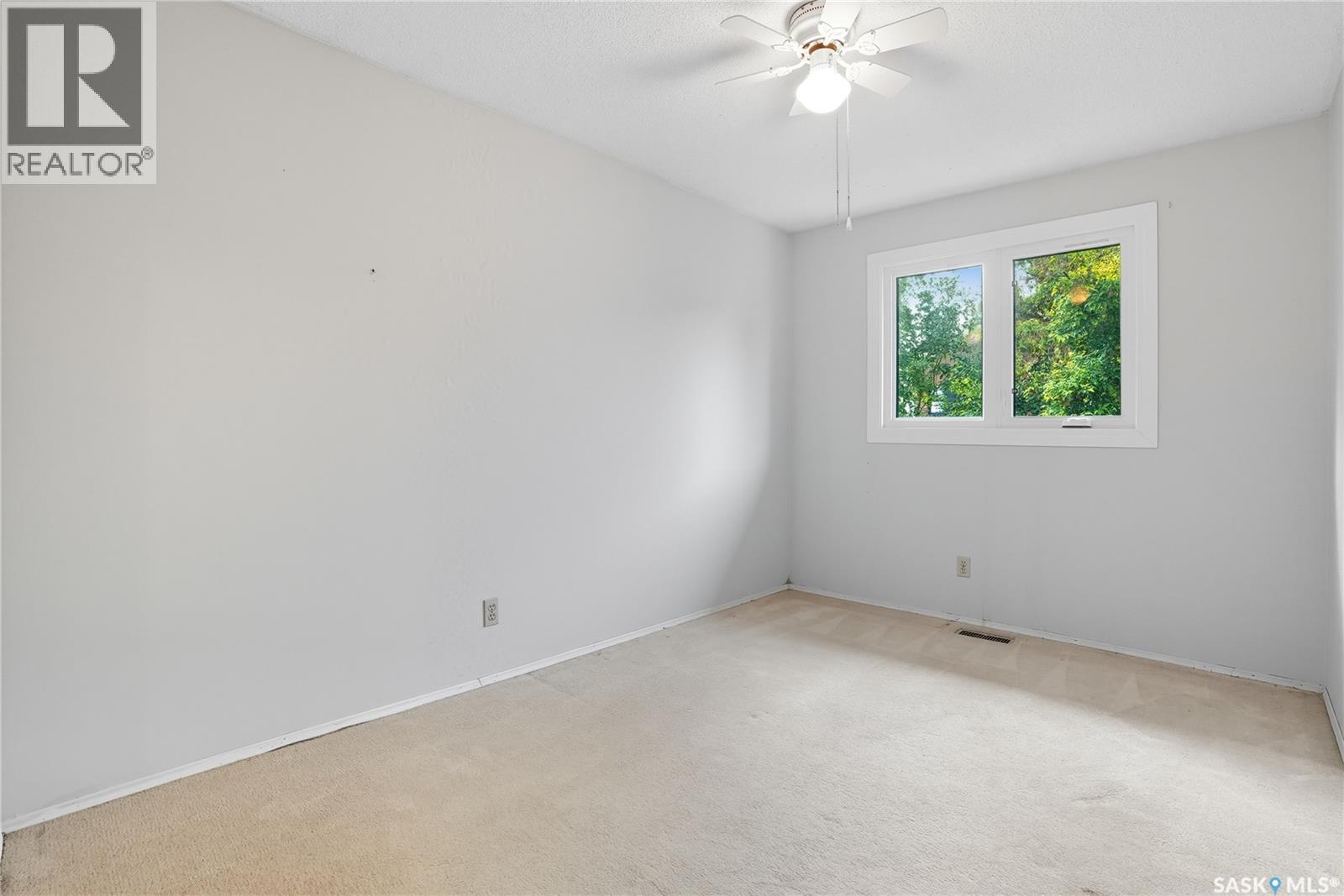 30 Champlin Crescent, Saskatoon, Saskatchewan  S7H 4T3 - Photo 21 - SK019010