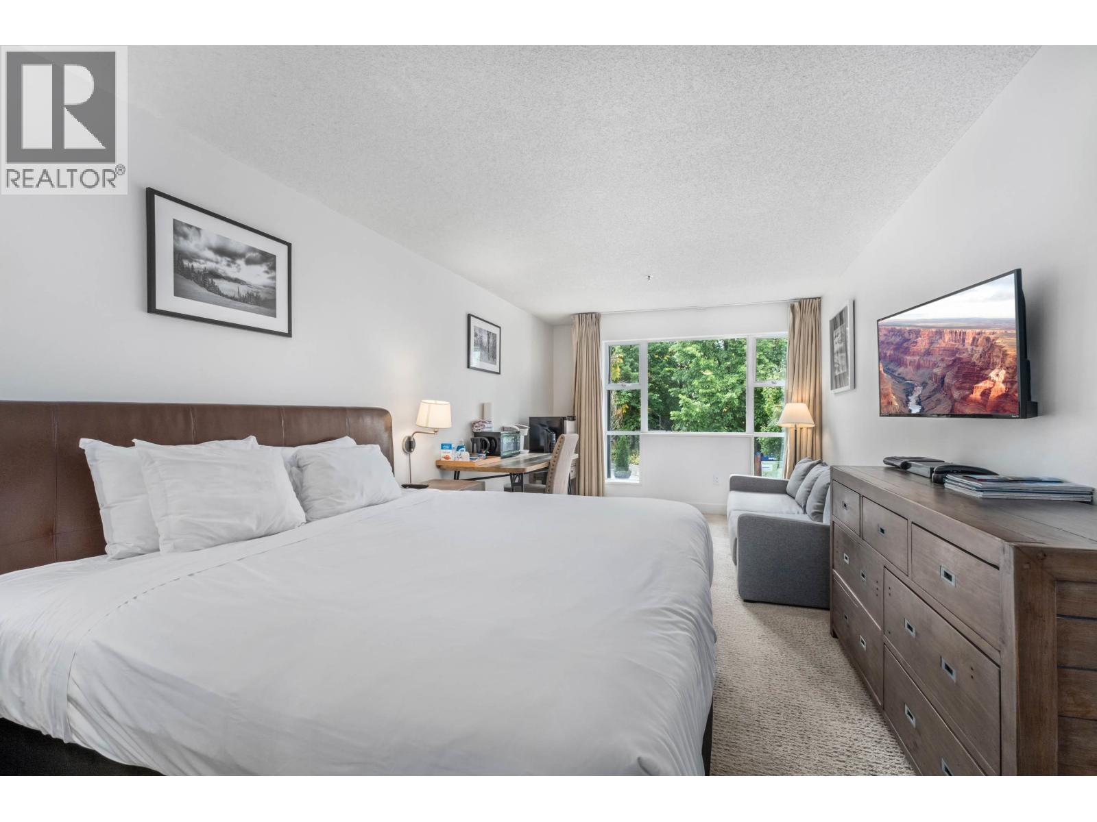 218/219 4573 Chateau Boulevard, Whistler, British Columbia  V0N 1B4 - Photo 13 - R3052519