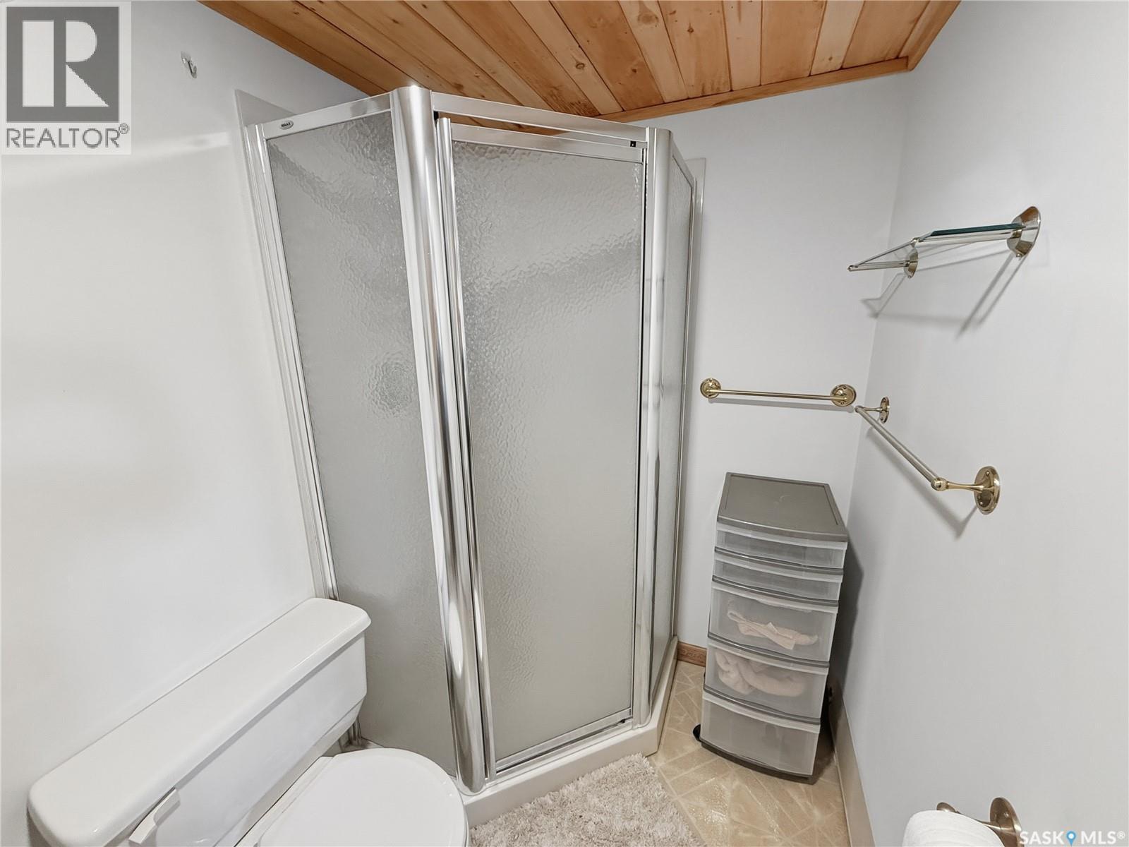 870 Field Drive, Swift Current, Saskatchewan  S9H 4N5 - Photo 38 - SK019558