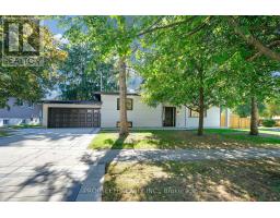 5 Trailside Drive, Toronto (Don Valley Village), Ca
